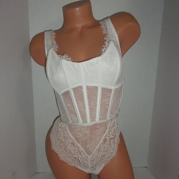 Victoria's Secret Lace Strappy Sides Teddy Bodysuit - Picture 1 of 3